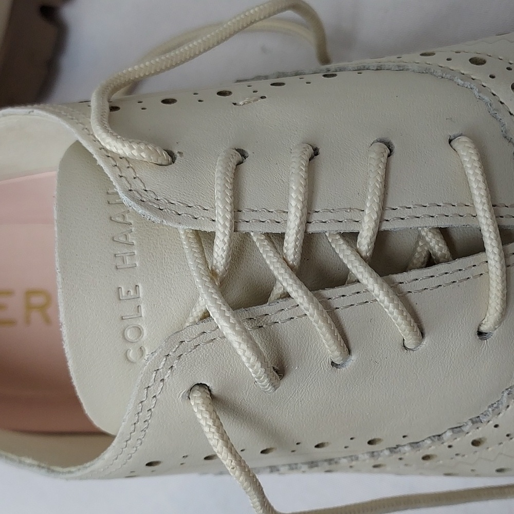 Cole Haan Cream Wingtip Sneakers with Brown Sole - Picture 9 of 13